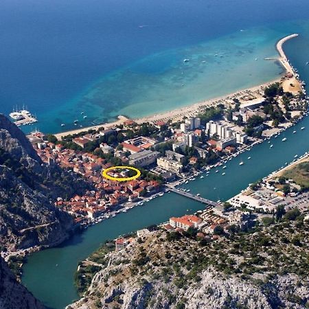 Apartman R.R. Omis Exterior photo